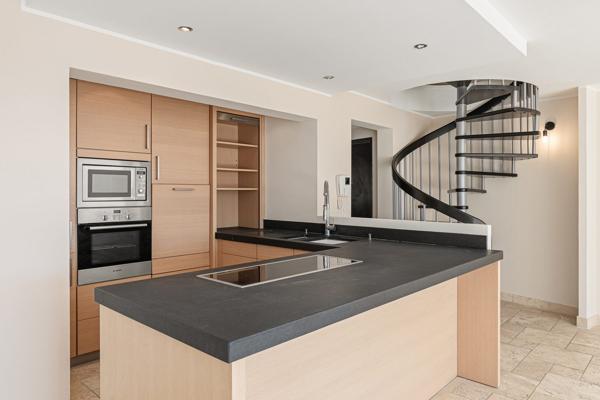 Duplex T5 à Grasse Saint-Jean – L’esprit d’une maison avec jardin de 1 400 m²