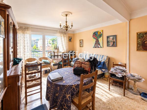 Appartement
         2 pièces
        - 47 m² Exclusivité 139 000 € *