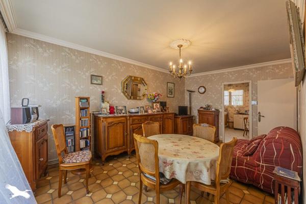 Maison à vendre 161 250 € Saint-Pierre-des-Corps 3 p 77 m² DPE E