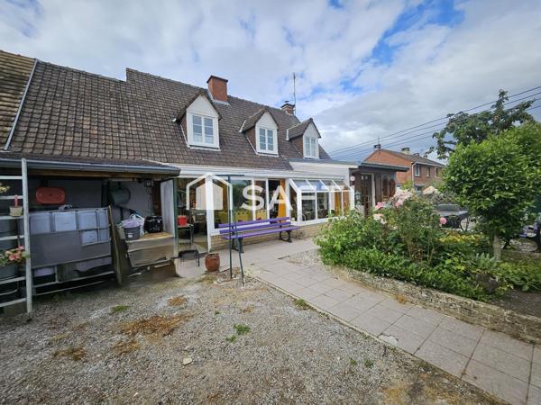 Maison familiale offrant un beau cadre de vie.