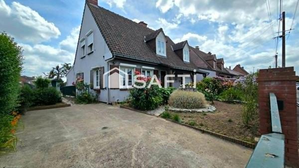 Maison familiale offrant un beau cadre de vie.