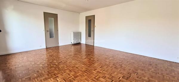 Location                                                      Appartement
                        
                     3 pièces                      101 m2                     à Albi