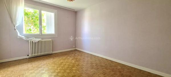 Location                                                      Appartement
                        
                     3 pièces                      101 m2                     à Albi