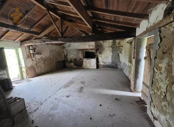 Vente                                                      Maison
                        
                     2 pièces                      63 m2                     à Sallertaine