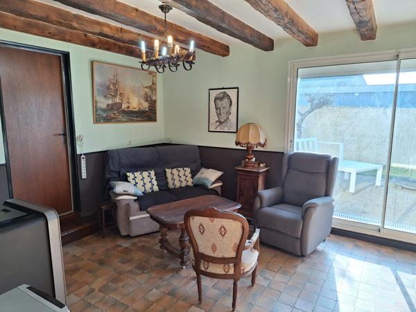 Mouroux (77120) Maison plain-pied 4 pièces 88 m2 env. , terrain 400 m2 et garage.