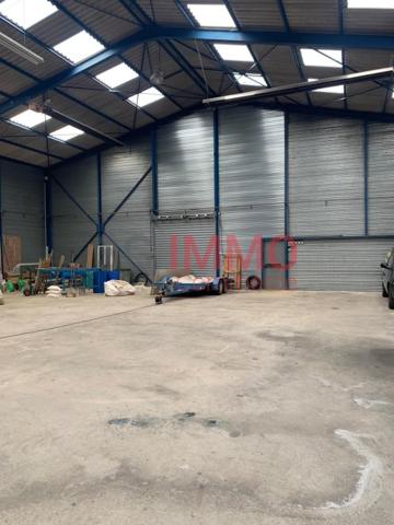 Location / Local Industriel / Bâtiment