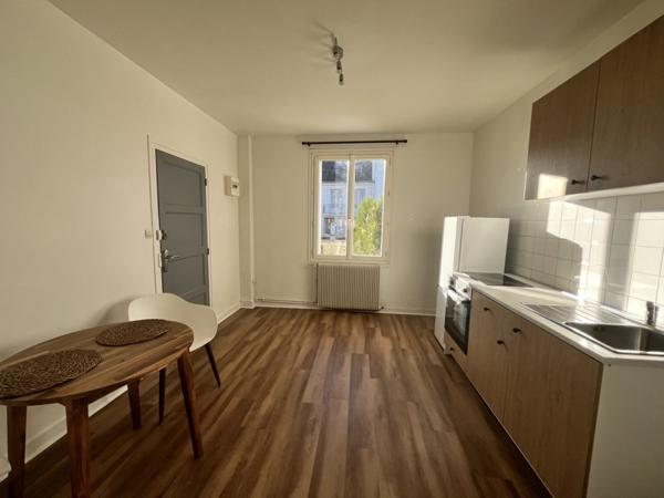 Appartement à louer |  St-Cyr-sur-Loire |  2 pièces | 25 m²