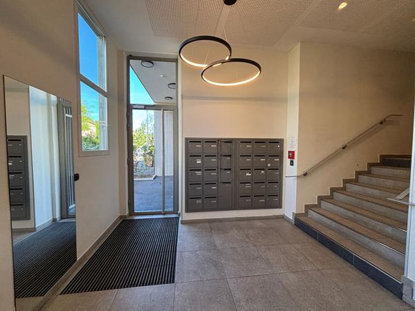 Appartement 4 pièces 82.87 m2