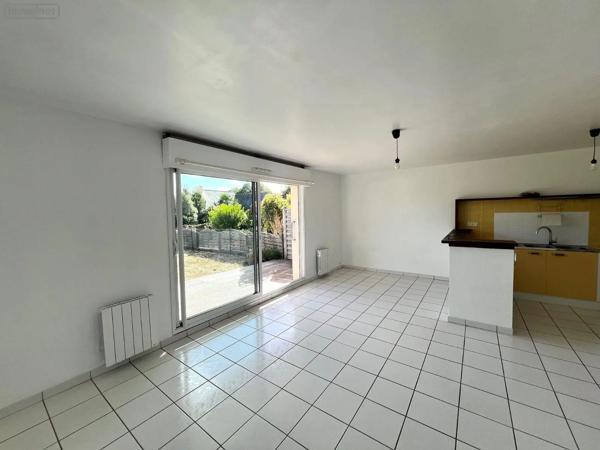 Location - Appartement Concarneau 29900 3 pièces 63 m 2 100 m 2