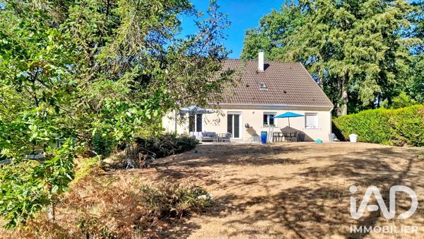 Maison à vendre 8 pièces 200 m² Saint-Fargeau-Ponthierry