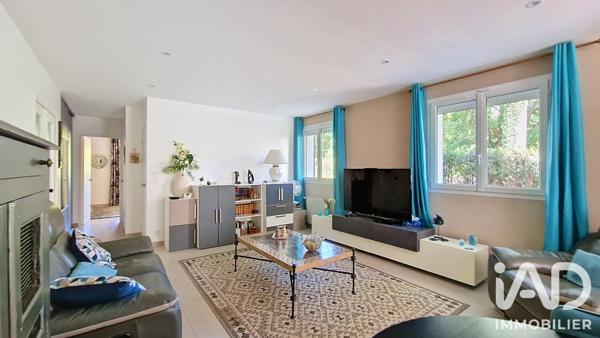 Maison à vendre 8 pièces 200 m² Saint-Fargeau-Ponthierry