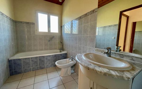 Maison à vendre    4 pièces • 113,81 m2 Seignosse