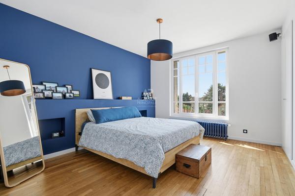 Appartement Saint Germain En Laye 5 pièce(s) 105 m2 880 000 € **  - Référence  18524