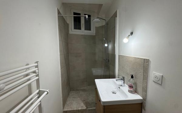 Appartement à vendre    3 pièces •  Aulnay-sous-Bois