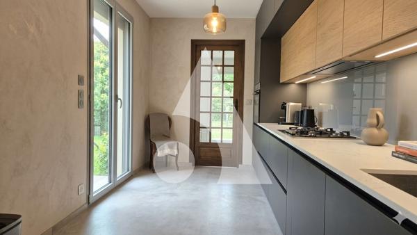 Maison de ville 8 pièces 225 m2