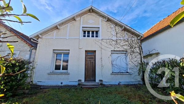 Maison à vendre  6 pièces - 103 m 2   SOYAUX  - 16