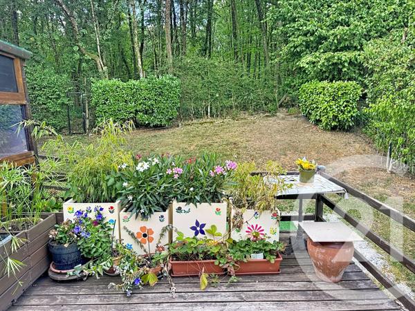 Maison à vendre  6 pièces - 103 m 2   SOYAUX  - 16