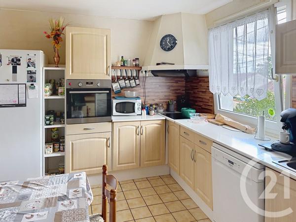 Maison à vendre  6 pièces - 103 m 2   SOYAUX  - 16