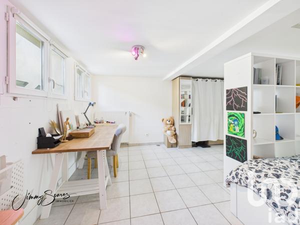 Maison à vendre 6 pièces 131 m² Livry-Gargan