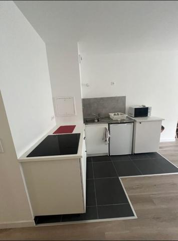 APPARTEMENT T4 - Montreuil - Rue de la Demi-Lune - Proche ligne 11