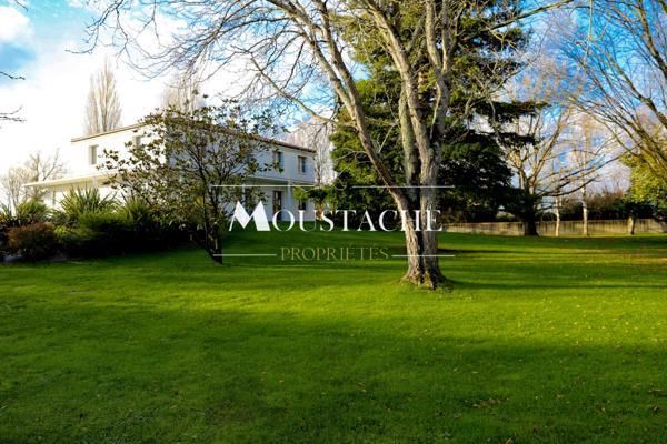 SPLENDIDE MAISON D'EXCEPTION - PISCINE & PARC PAYSAGÉ -