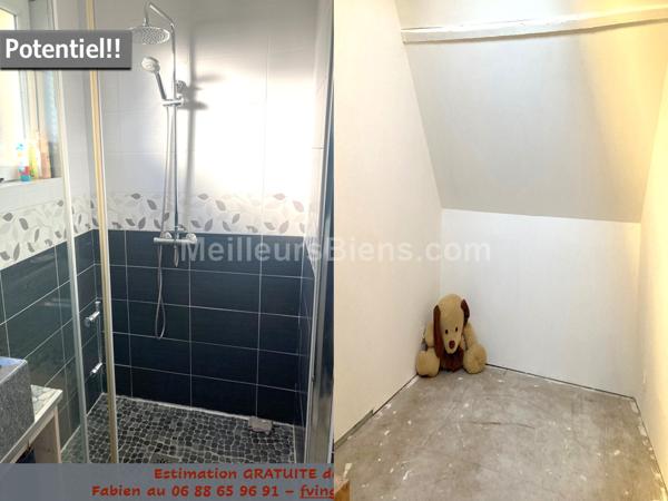 A SAISIR!! Maison de 117M2 sur 708m2 de terrain avec garage et abris de jardin