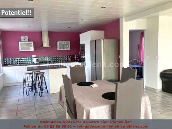 A SAISIR!! Maison de 117M2 sur 708m2 de terrain avec garage et abris de jardin