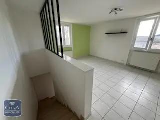 Appartement à louer 2 pièces 37.32m² La Chapelle-de-Guinchay (71570)