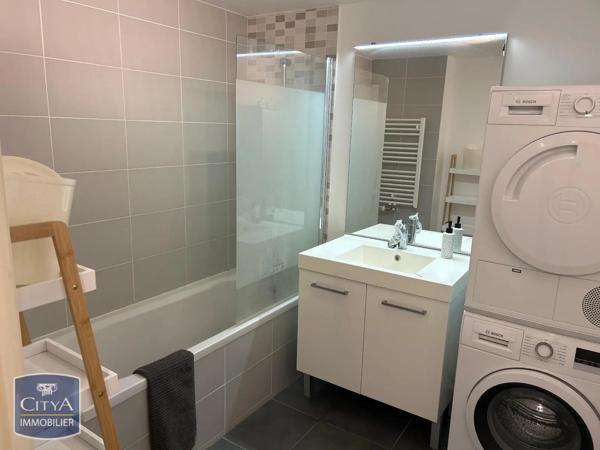 Appartement à louer 3 pièces 66m² Bordeaux (33000)
