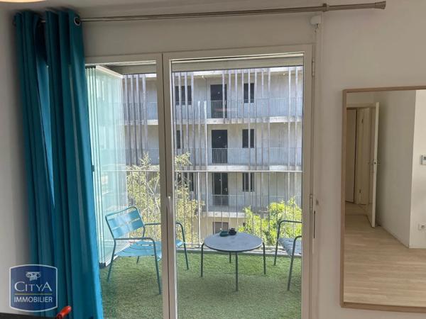 Appartement à louer 3 pièces 66m² Bordeaux (33000)