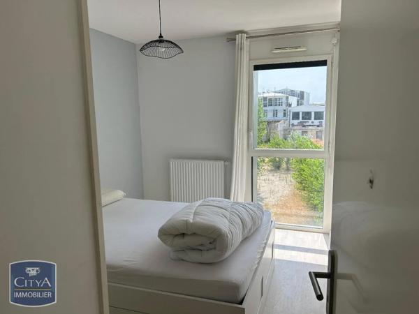 Appartement à louer 3 pièces 66m² Bordeaux (33000)