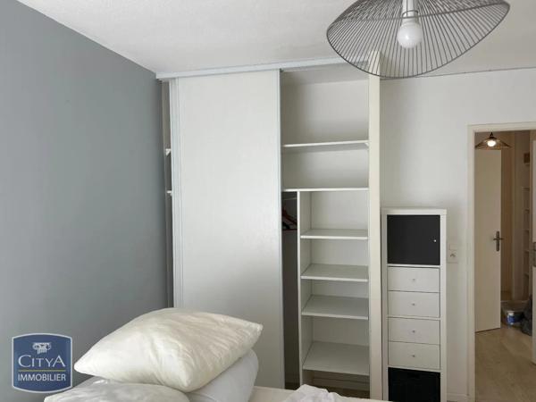 Appartement à louer 3 pièces 66m² Bordeaux (33000)