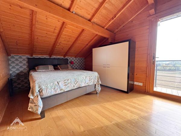 Saint-Jean-de-Gonville (01630) MAISON 5 PIECES 130 M2