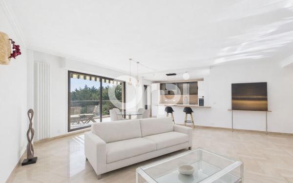 Appartement à vendre    4 pièces • 128,98 m2 Mandelieu-la-Napoule