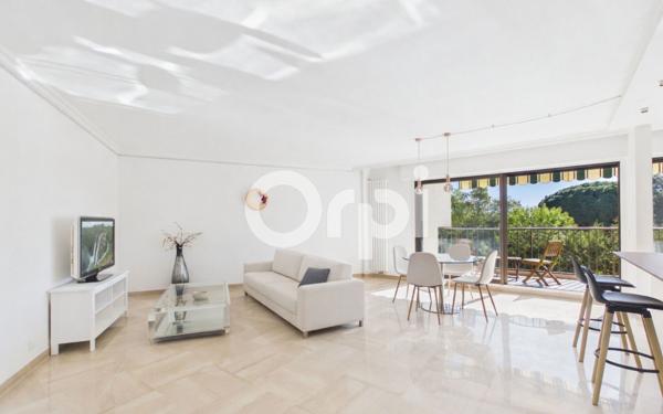 Appartement à vendre    4 pièces • 128,98 m2 Mandelieu-la-Napoule