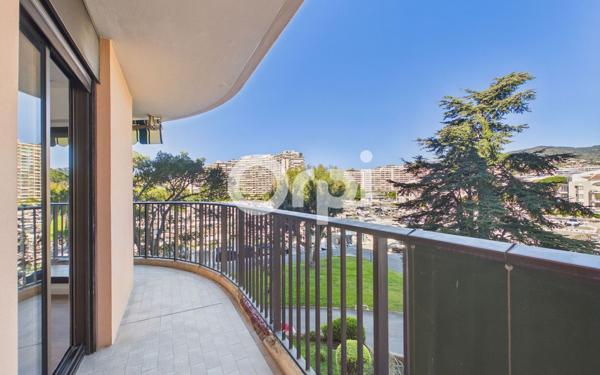 Appartement à vendre    4 pièces • 128,98 m2 Mandelieu-la-Napoule
