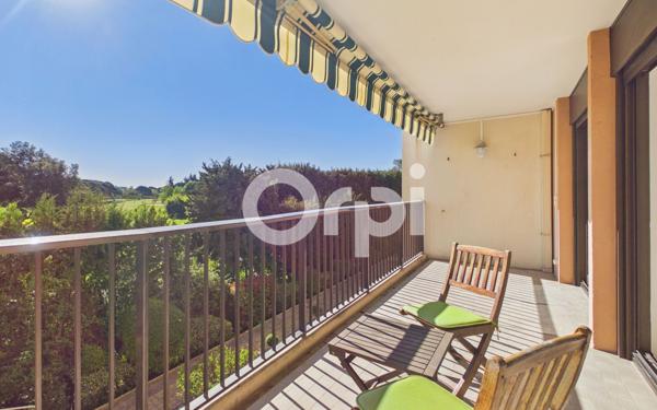Appartement à vendre    4 pièces • 128,98 m2 Mandelieu-la-Napoule