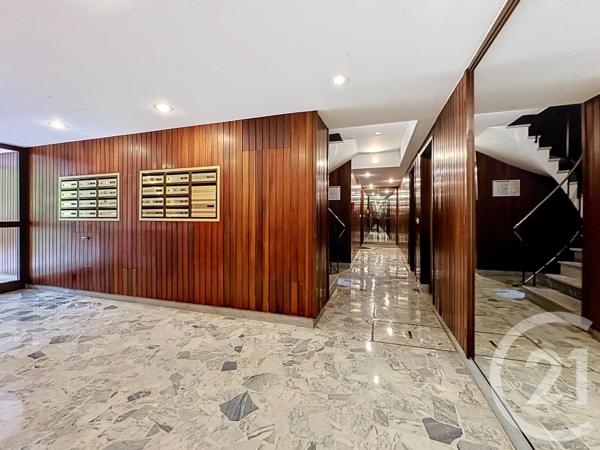 Appartement F1 à vendre  1 pièce - 25,73 m 2   LE CHESNAY  - 78