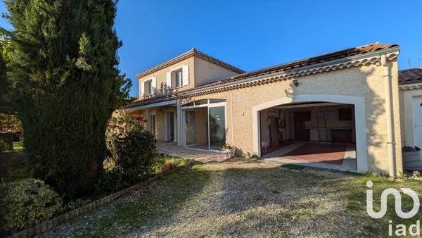 Maison 6 pièces de 142 m² à La Bégude-de-Mazenc (26160)