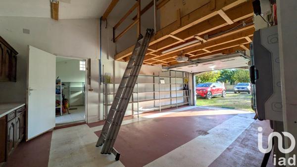 Maison 6 pièces de 142 m² à La Bégude-de-Mazenc (26160)