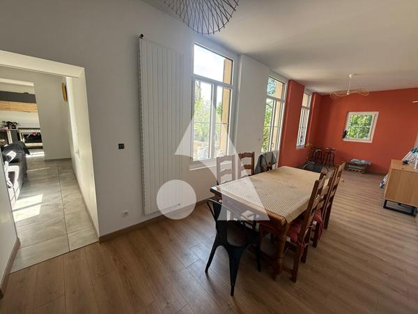 Maison 6 pièces 215 m2