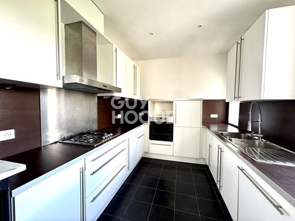 Maison de prestige à vendre à Thionville - 7 pièces, 5 chambres, 172 m²