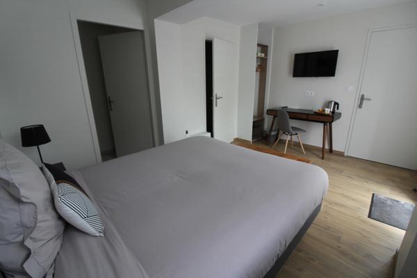 CO-LOCATION en MEUBLE à LA ROCHE sur YON, proche de la Faculté et de l’école d’infirmières