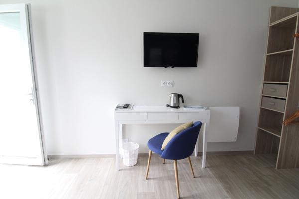 CO-LOCATION en MEUBLE à LA ROCHE sur YON, proche de la Faculté et de l’école d’infirmières