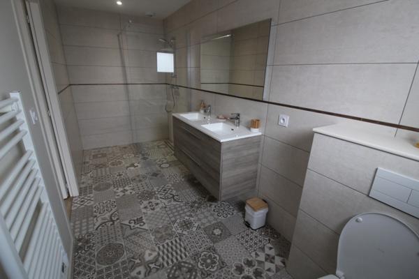 CO-LOCATION en MEUBLE à LA ROCHE sur YON, proche de la Faculté et de l’école d’infirmières