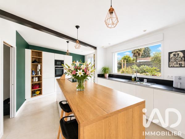Maison à vendre 5 pièces 210 m² Nantes