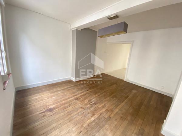Maison de ville 6 pièces à vendre au centre de Saint Quentin