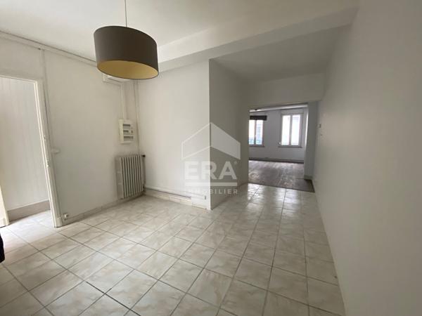 Maison de ville 6 pièces à vendre au centre de Saint Quentin