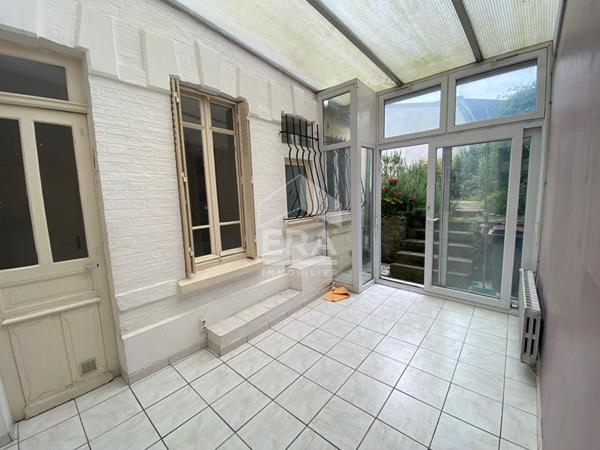 Maison de ville 6 pièces à vendre au centre de Saint Quentin