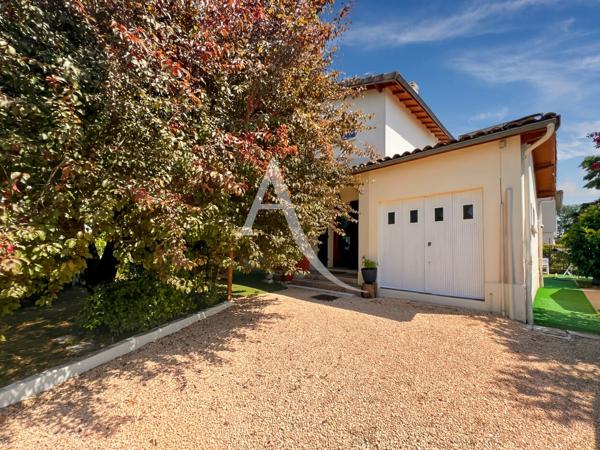 Maison entièrement rénovée au coeur de Tournon-d'Agenais